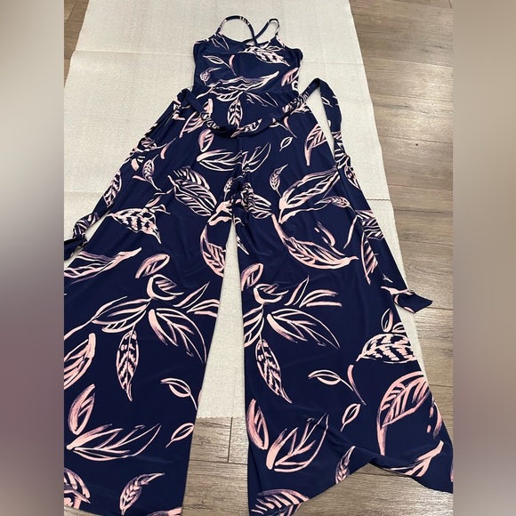 [XS]Tori Richards Honululu Navy and Pink Leaf Print Avery Wide Leg Jumpsuit - Picture 1 of 8